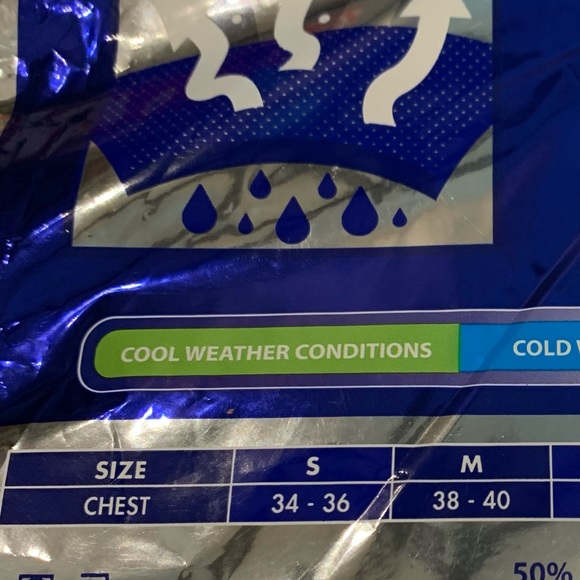 St John’s Bay Thermal Crew Neck shirt black - Picture 4 of 5